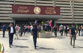 أنباء عن وصول عدد من المتظاهرين الى مجلس الوزراء
