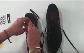فيديو.. طريقة جديدة لربط الأحذية دون فكها