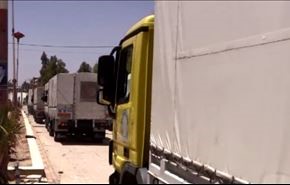 فيديو خاص: شاحنات بالعشرات تدخل ريف دمشق، ماذا تحمل؟!!