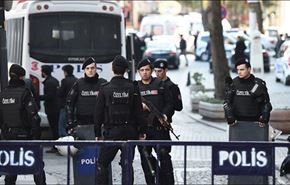 11 قتيلا من بينهم 7 شرطيين في تفجير اسطنبول +صور