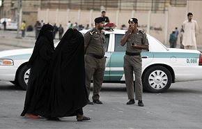 ضابط سعودي سابق ينحر زوجته السورية!