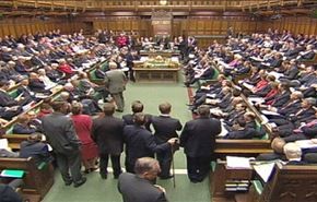 برلمان بريطانيا يطالب السعودية بمنع تمويل 