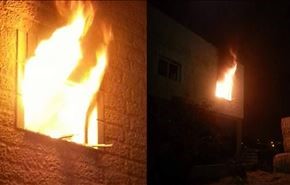 مستوطنون يحرقون منزل عائلة الدوابشة جنوب شرق نابلس