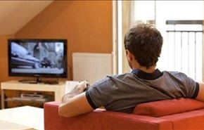 مشاهدة التلفاز لساعات طويلة يزيد مخاطر الموت