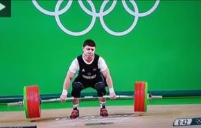 حادثه وحشتناک برای وزنه بردار المپیکی +ویدیو