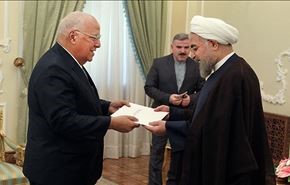 الرئيس روحاني: الحظر الإقتصادي أداة خاطئة وعقيمة