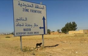 الجزائر تبني جدارا عازلا على حدودها مع المغرب
