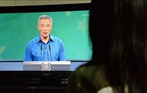 ویدئوی غش کردن نخست‌وزیر سنگاپور هنگام سخنرانی