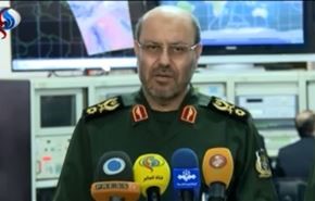 وزير الدفاع الايراني يزيح الستار عن 7 انجازات بخبرات محلية