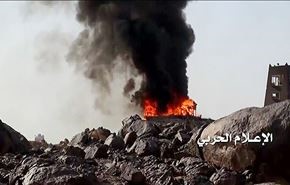 بالفيديو.. مشاهد جديدة لاقتحام اليمنيين عددا من المواقع السعودية