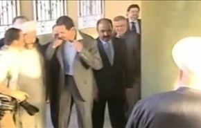 ویدیو؛ رسانه‌های ناامیدِ عربی و یقۀ پیراهن بشار اسد!