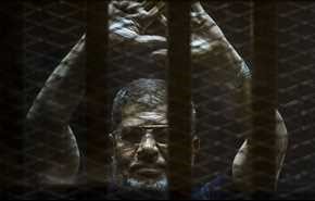 الغاء احكام اعدام بحق محمد مرسي وبديع و4 من قيادات الاخوان