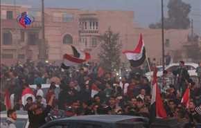 بالصور: اهالي الموصل يحتفلون بالانتصار وعودتهم الى مناطقهم