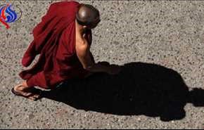 القبض على راهب بوذي أخفى 
