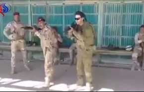 بالفيديو... سباق بين جندي عراقي وآخر استرالي، من الفائز برأيكم؟!