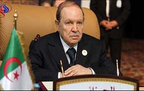 الرئيس الجزائري يرد على شائعات وفاته باستئناف نشاطه