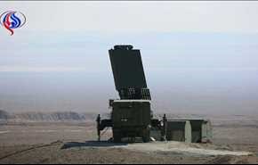شاهد .. رادار متطور يرافق منظومة S - 300 الصاروخية في ايران