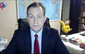 ویدیو ... شیطنت بچه‌های تحلیل‌گر BBC وسط مصاحبۀ اسکایپی!