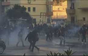 الشرطة الإيطالية تستخدم العنف لتفريق محتجين بمدينة نابولي