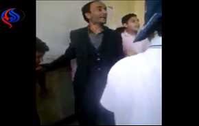 شاهد ماذا فعل هذا المدرس المصري مع تلميذ سبب الذعر لزملائه؟!