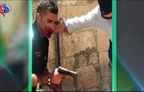 لحظۀ عملیات شهادت طلبانه جوان اردنی در قدس+ ویدیو
