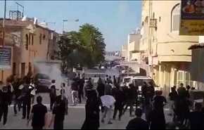 فيديو: القوات البحرينية تقمع حركة 