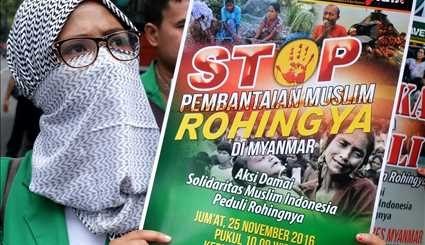 اعتراض به خشونت علیه مسلمانان میانمار +عکس