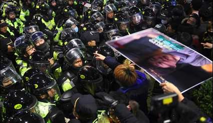 تظاهرات علیه رئیس جمهور کره جنوبی‎ +عکس