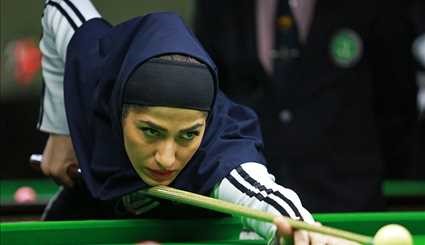 مباريات البلياردو للنساء في ايران