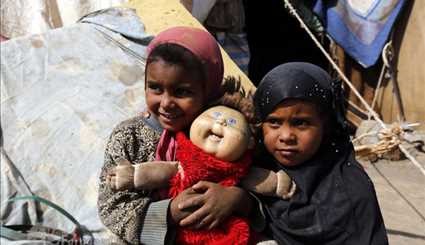 زنان و کودکان آواره یمن + عکس