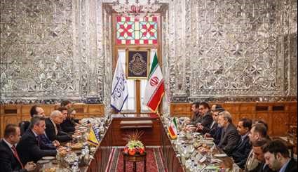 لقاء لاريجاني وصفت سوفتيتش في طهران