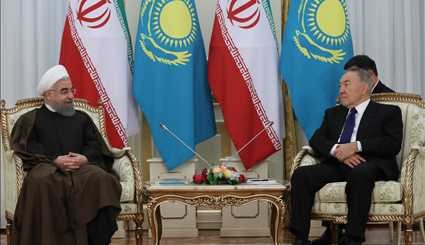 دیدار روحانی با رئیس جمهوری قزاقستان/ تصاویر