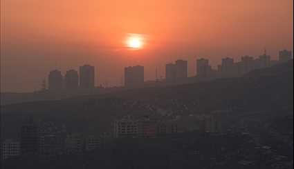 عکسهایی از هوای آلودۀ پایتخت!