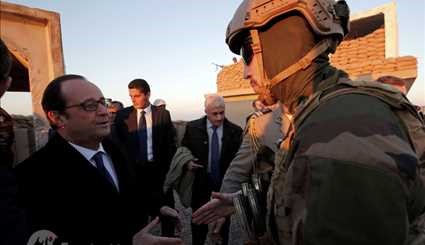 هولاند يدعم الجيش العراقي في معاركه ضد 