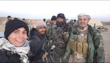 بالصور ...القوات العراقية في تل عبطة بالموصل