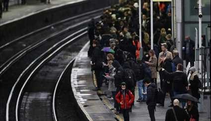 إضراب يجلب المزيد من السكك الحديدية البؤس للركاب لندن