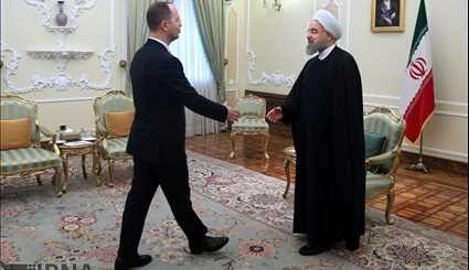 الرئيس الايراني حسن روحاني يلتقي بوزير خارجية ألبانيا