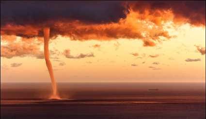 فیلم:گردباد تورنادو؛ پدیده ای سهمگین اما زیبا