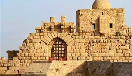 بالصور.. قلعة صيدا البحرية أحد أهم المواقع الأثرية البارزة في مدينة صيدا اللبنانية