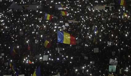تظاهرات گسترده خیابانی در رومانی‎ | تصاویر