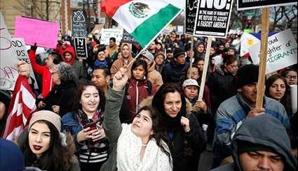 المهاجرون الولايات المتحدة يتظاهرون ضد سياسات الهجرة دونالد ترامب