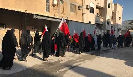 البحرين، اهالي بلدة ابو قوة، كرانة، المعامير، المصلى، يتظاهرون دفاعاً عن الشيخ عيسى قاسم