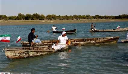 مسابقه قایق های «حوری» در جزیره قشم | تصاویر