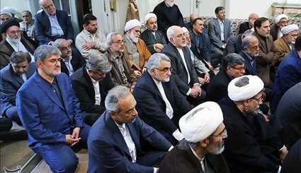 لقاء جمع من المسؤولين الايرانيين مع الإمام الخامنئي