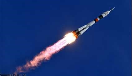پرتاب موشک سایوز به فضا/ تصاویر