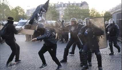 درگیری‌های خیابانی پس از انتخابات فرانسه +عکس
