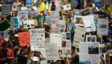تصاویری از تظاهرات علیه ترامپ مقابل کاخ‌سفید