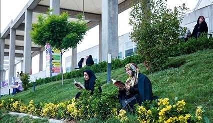 صور من اليوم الرابع لفعاليات معرض طهران الدولي للكتاب