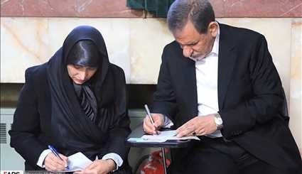 شخصيات سياسية ايرانية تدلي بصوتها في الانتخابات /صور