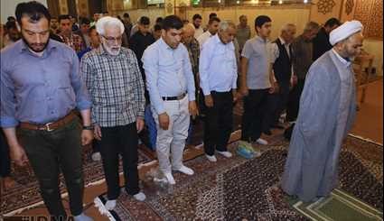 پذیرایی از زائران روزه دار در بارگاه ملکوتی حضرت عبدالعظیم(ع) | تصاویر